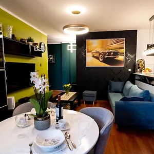 Torre Verona - 70m2, Terrace, Garage Kraków